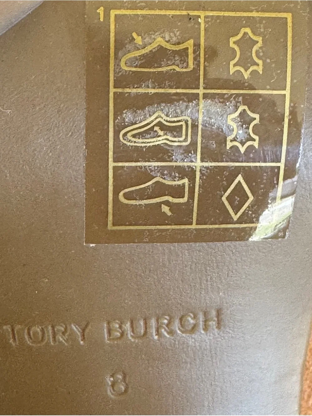 TORY BURCH CARSON LUG SOLE ANKLE BOOT Toasted Caramel Size 8